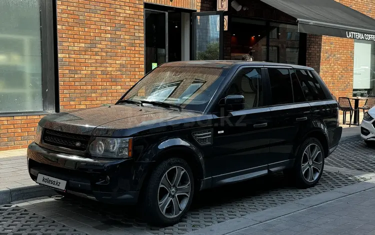Land Rover Range Rover Sport 2010 года за 9 000 000 тг. в Алматы