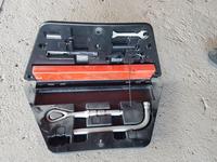 Набор инструментов ключа на Audi A8 D3for22 000 тг. в Шымкент