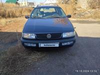 Volkswagen Passat 1993 годаfor1 950 000 тг. в Караганда