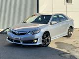 Toyota Camry 2013 года за 5 800 000 тг. в Актобе