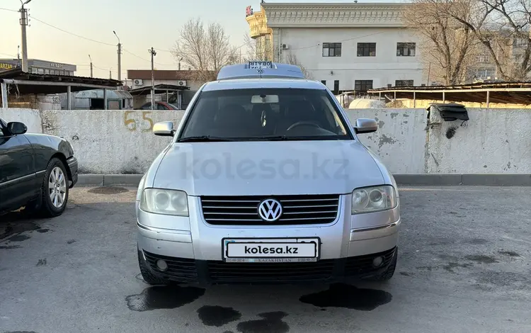 Volkswagen Passat 2003 годаүшін2 800 000 тг. в Тараз