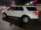 Ford Explorer 2018 года за 15 000 000 тг. в Алматы – фото 2