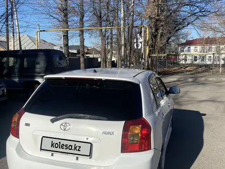 Toyota Corolla 2001 года за 2 700 000 тг. в Алматы – фото 3