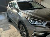 Hyundai Santa Fe 2018 года за 12 500 000 тг. в Алматы – фото 2