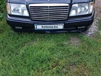 Mercedes-Benz E 220 1994 годаfor2 750 000 тг. в Усть-Каменогорск