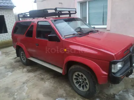 Nissan Terrano 1991 года за 2 000 000 тг. в Уральск – фото 2