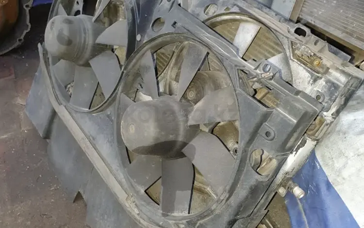 Вентилятор кондиционера на мерседес 140 за 25 000 тг. в Алматы