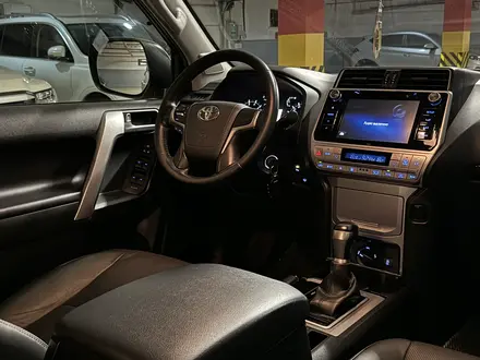 Toyota Land Cruiser Prado 2019 года за 21 200 000 тг. в Астана – фото 17