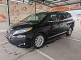 Toyota Sienna 2016 года за 9 000 000 тг. в Алматы