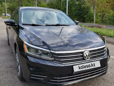 Volkswagen Passat 2016 года за 8 000 000 тг. в Алматы – фото 5