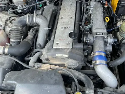 Toyota Mark II 2002 года за 3 500 000 тг. в Алматы – фото 9