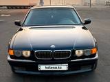 BMW 728 1997 года за 3 200 000 тг. в Шымкент