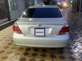 Toyota Camry 2005 года за 5 500 000 тг. в Туркестан – фото 2