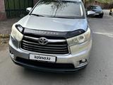 Toyota Highlander 2014 годаүшін14 700 000 тг. в Алматы – фото 2