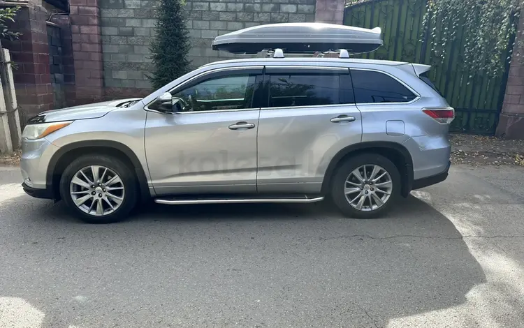 Toyota Highlander 2014 годаүшін14 700 000 тг. в Алматы