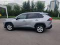 Toyota RAV4 2021 годаfor13 800 000 тг. в Алматы – фото 5