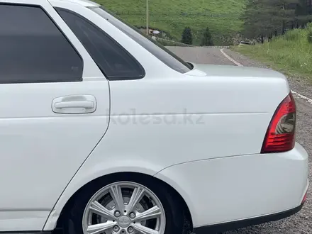 ВАЗ (Lada) Priora 2170 2014 года за 3 000 000 тг. в Алматы – фото 14