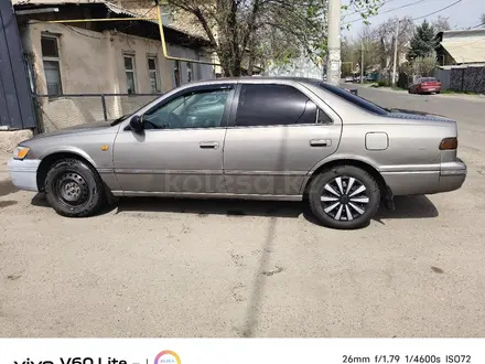 Toyota Camry 1997 года за 2 500 000 тг. в Алматы – фото 7