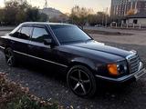 Mercedes-Benz E 220 1992 годаүшін2 800 000 тг. в Кокшетау – фото 3