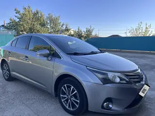 Toyota Avensis, 2013