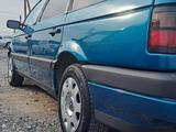 Volkswagen Passat 1992 годаүшін1 700 000 тг. в Шымкент – фото 3