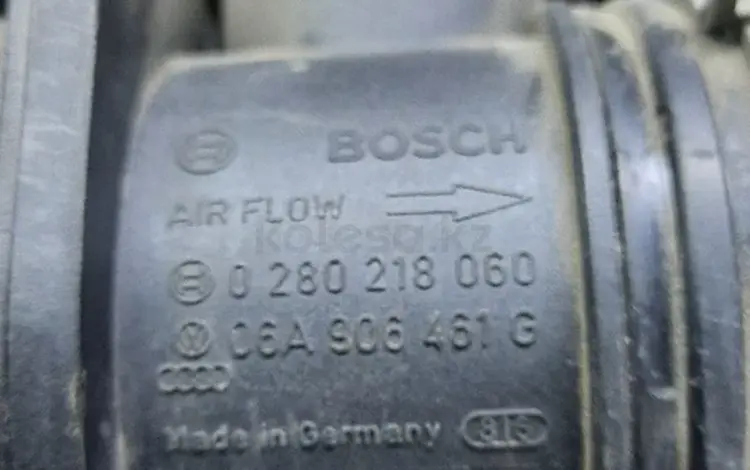 Волюметр (ДМРВ) и корпус воздушного фильтра Audi Q7 4.2 BARүшін15 000 тг. в Актобе