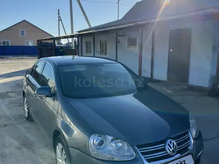 Volkswagen Jetta 2007 года за 2 700 000 тг. в Атырау – фото 4