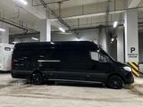 Mercedes-Benz Sprinter 2020 года за 36 666 663 тг. в Астана – фото 3