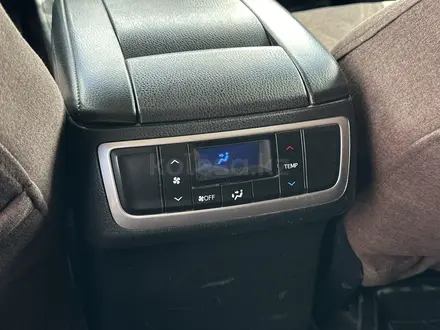 Toyota Highlander 2017 года за 13 350 000 тг. в Атырау – фото 9
