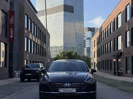 Hyundai Sonata 2020 года за 10 300 000 тг. в Алматы – фото 2