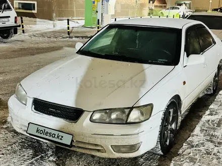 Toyota Camry 2000 года за 4 000 000 тг. в Астана