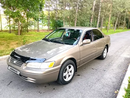 Toyota Camry 1998 года за 3 550 000 тг. в Шу – фото 5