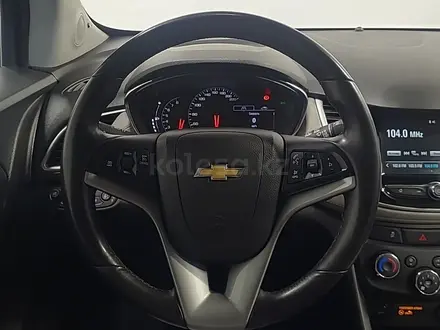 Chevrolet Tracker 2020 года за 6 390 000 тг. в Алматы – фото 14
