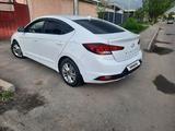 Hyundai Elantra 2019 года за 7 500 000 тг. в Алматы – фото 4