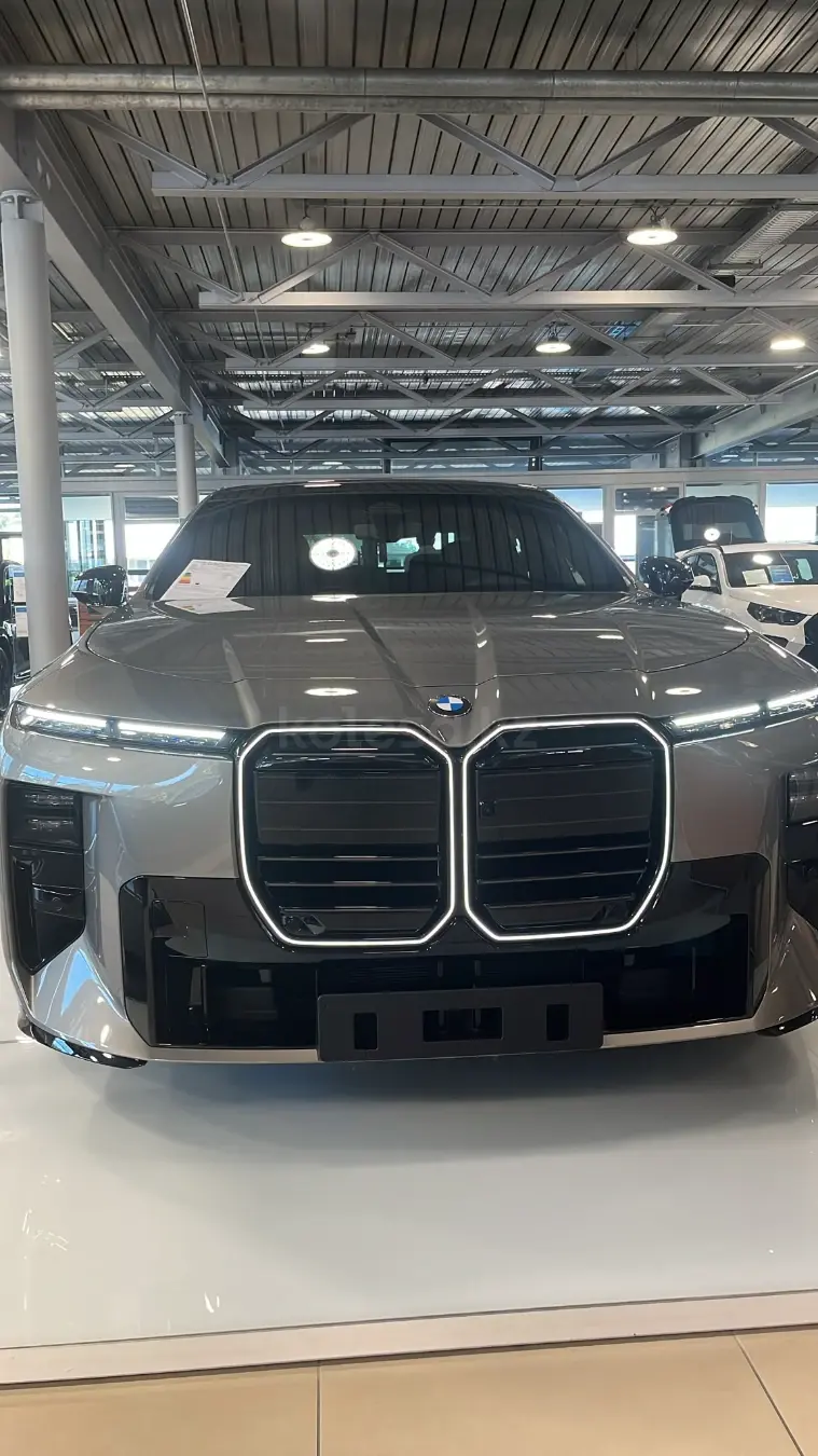 BMW 7 Series, 2026