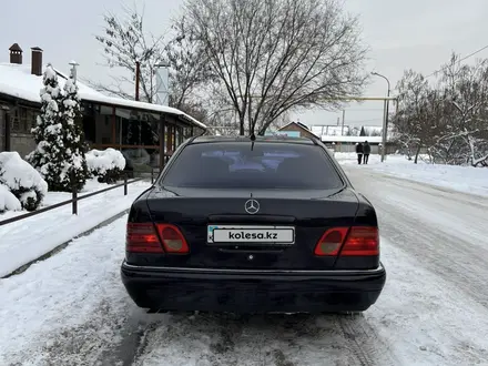Mercedes-Benz E 280 1997 года за 3 500 000 тг. в Алматы – фото 6