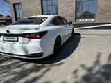 Lexus ES 250 2022 годаүшін22 000 000 тг. в Семей – фото 4