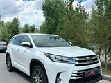 Toyota Highlander 2017 годаүшін16 950 000 тг. в Астана – фото 2