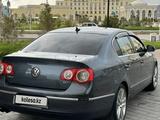 Volkswagen Passat 2010 года за 3 900 000 тг. в Шымкент – фото 3