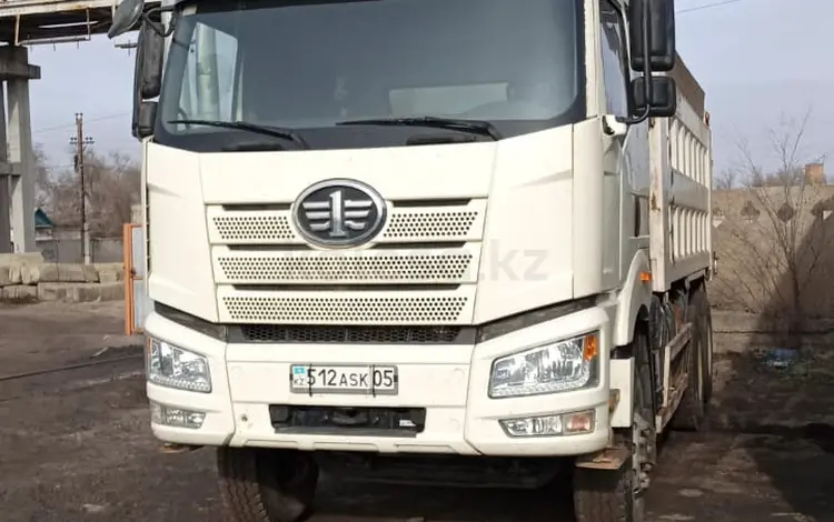 FAW  J6 CA3250 2021 годаүшін26 000 000 тг. в Алматы