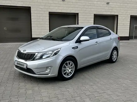 Kia Rio 2014 года за 6 000 000 тг. в Уральск – фото 2