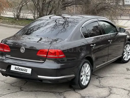 Volkswagen Passat 2011 года за 6 200 000 тг. в Алматы – фото 8