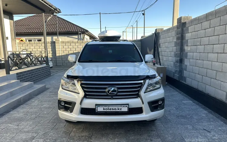 Lexus LX 570 2014 года за 30 000 000 тг. в Алматы