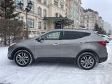 Hyundai Santa Fe 2012 годаүшін8 500 000 тг. в Астана – фото 2