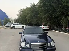 Mercedes-Benz E-Class, 1995