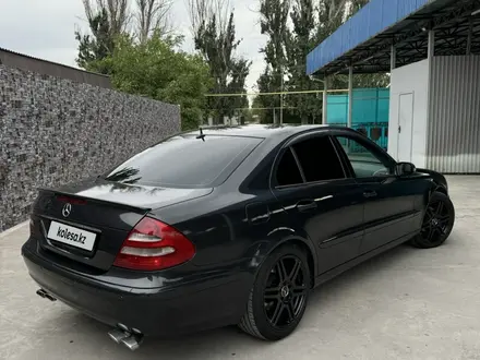 Mercedes-Benz E 200 2004 года за 5 000 000 тг. в Талдыкорган – фото 25