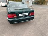 Mercedes-Benz E 320 1996 года за 2 200 000 тг. в Астана – фото 4