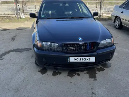 BMW 318 2001 года за 3 000 000 тг. в Актобе