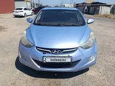 Hyundai Elantra, 2013