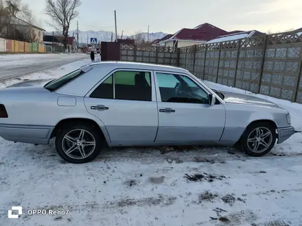 Mercedes-Benz E 220 1994 года за 1 750 000 тг. в Тараз